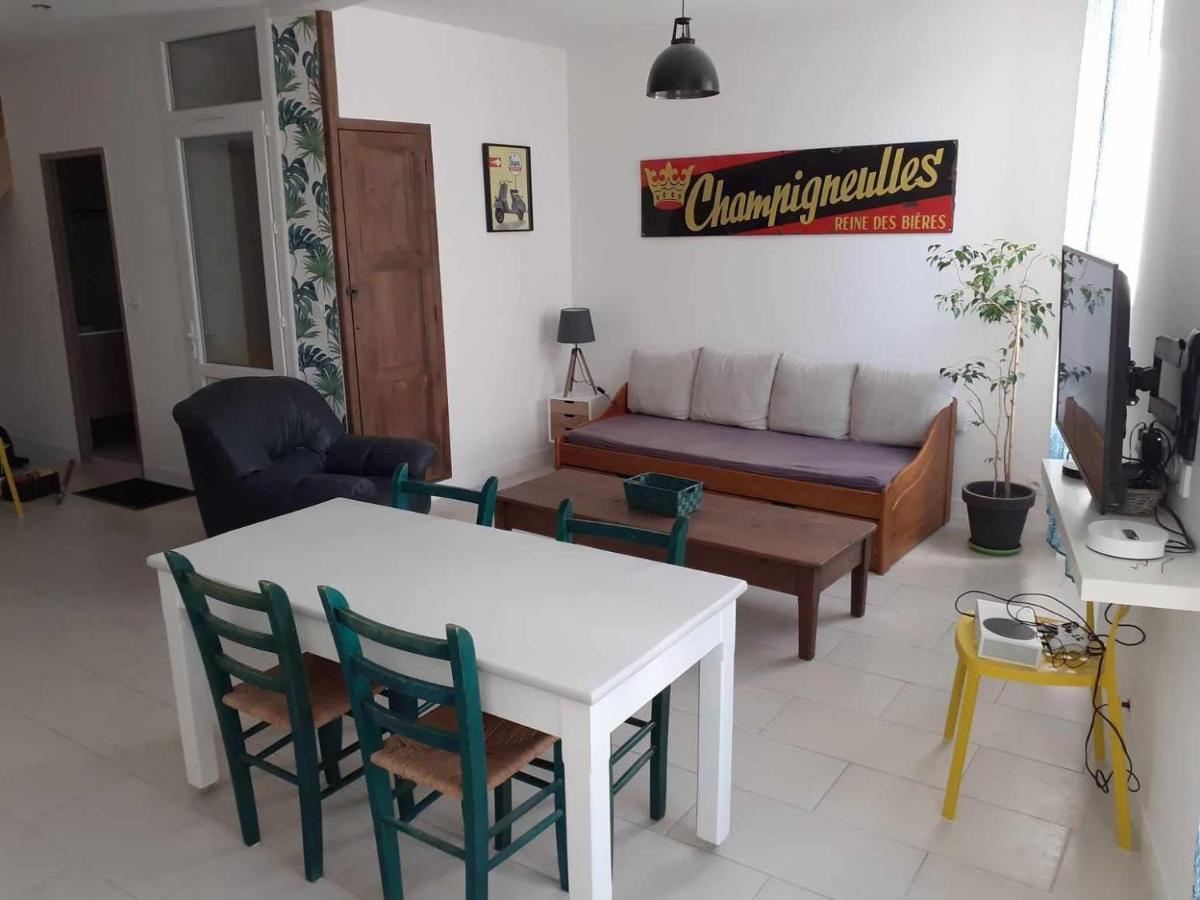 Vila Grand T3 Calme Et Lumineux 4-6 Personnes Moux Exteriér fotografie